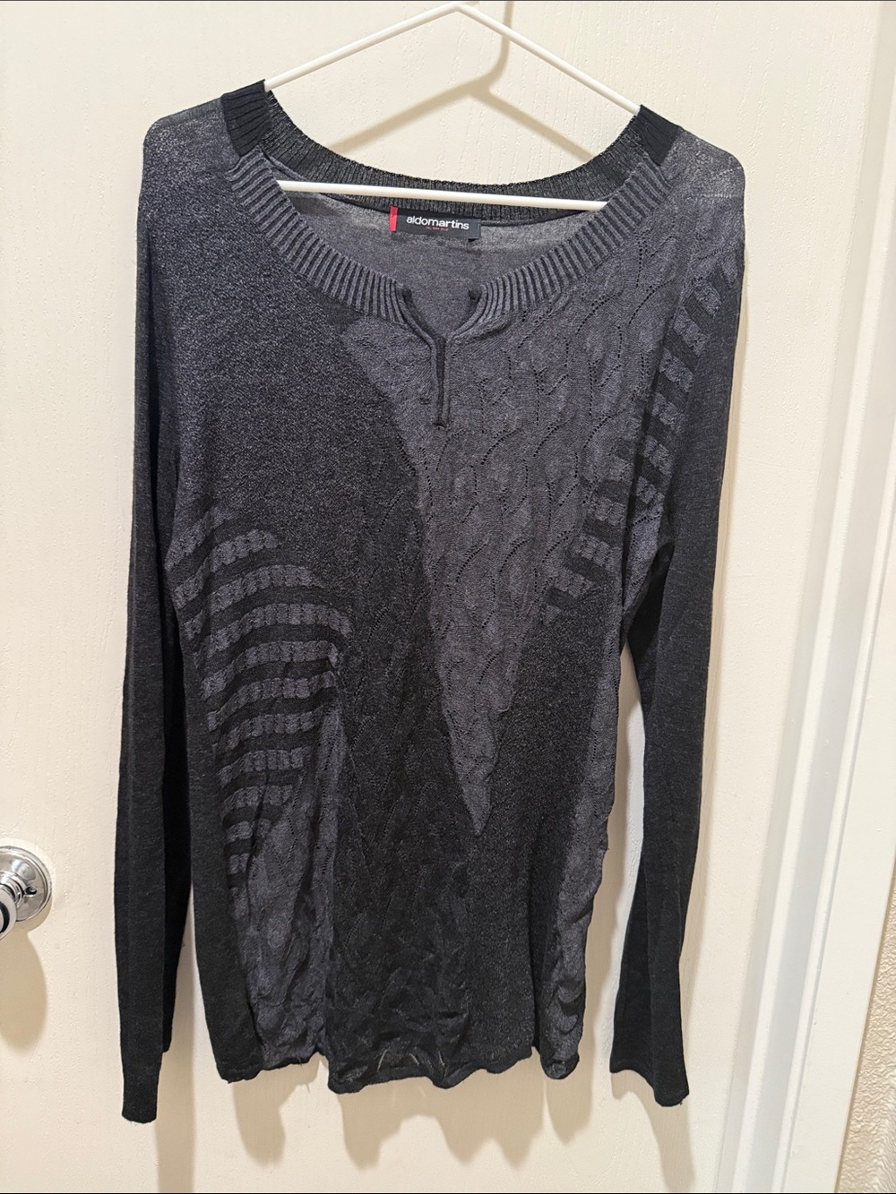 Aldo Martins Men’s Black and Charcoal Crewneck Sweater